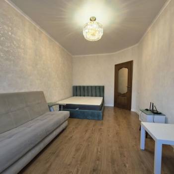 Сдается 1-комнатная квартира, 40 м²