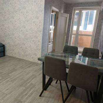 Сдается 1-комнатная квартира, 43 м²