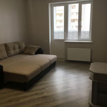 Сдается 1-комнатная квартира, 42 м²