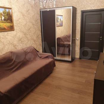 Сдается 1-комнатная квартира, 43,4 м²