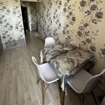 Сдается 1-комнатная квартира, 38 м²