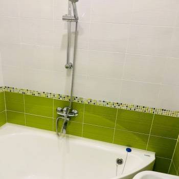 Продается 1-комнатная квартира, 47 м²