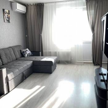 Сдается 1-комнатная квартира, 37,8 м²