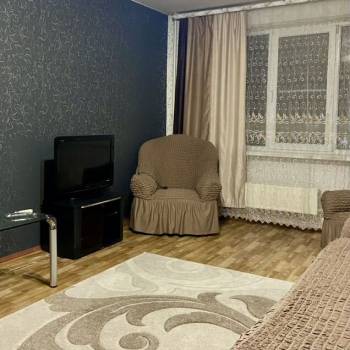 Сдается 2-х комнатная квартира, 60 м²