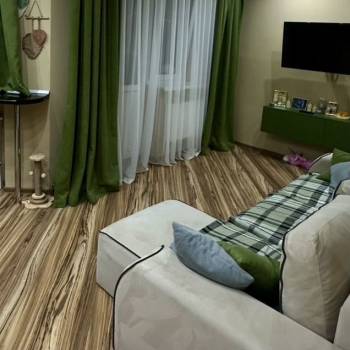 Продается 1-комнатная квартира, 43 м²