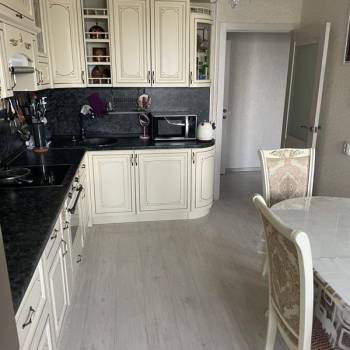 Продается 3-х комнатная квартира, 81 м²