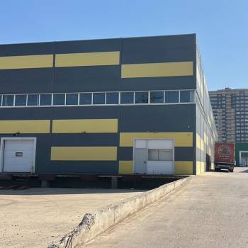 Сдается Нежилое помещение, 1380 м²