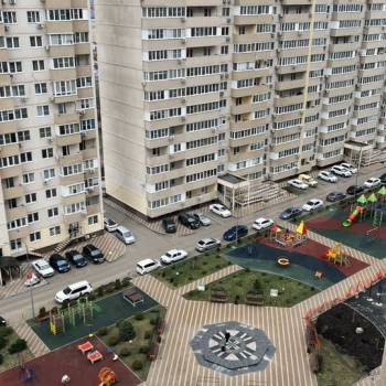 Сдается 1-комнатная квартира, 40 м²