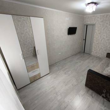 Сдается 1-комнатная квартира, 35 м²