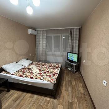 Сдается 1-комнатная квартира, 35 м²