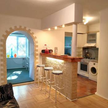 Сдается Многокомнатная квартира, 48,4 м²