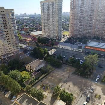 Сдается 1-комнатная квартира, 42 м²