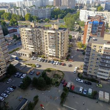 Сдается 1-комнатная квартира, 42 м²