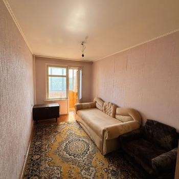 Продается Многокомнатная квартира, 74 м²