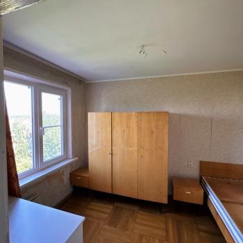 Продается Многокомнатная квартира, 74 м²