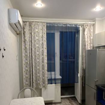 Сдается 1-комнатная квартира, 34 м²