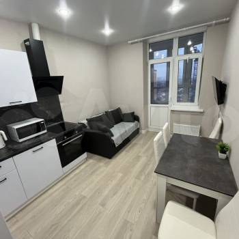 Сдается 1-комнатная квартира, 42,5 м²