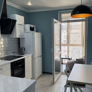 Сдается 1-комнатная квартира, 40 м²