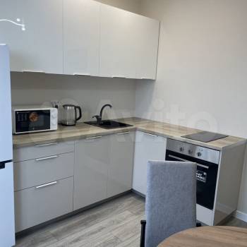 Сдается 1-комнатная квартира, 35 м²