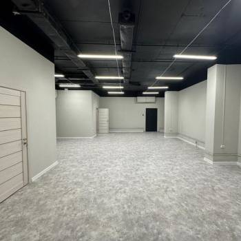 Продается Нежилое помещение, 151 м²