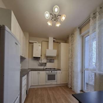 Сдается 2-х комнатная квартира, 57 м²