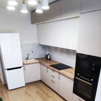 Сдается 1-комнатная квартира, 48 м²