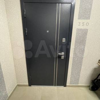 Продается 1-комнатная квартира, 42 м²