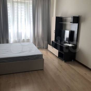 Сдается 1-комнатная квартира, 38 м²