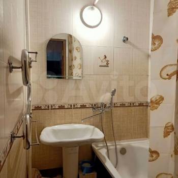 Сдается Многокомнатная квартира, 75 м²