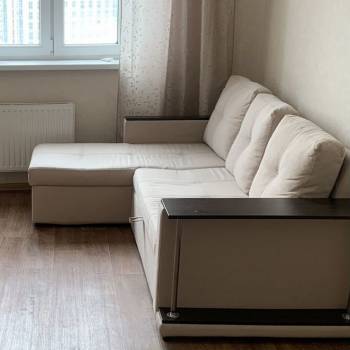 Сдается 1-комнатная квартира, 38 м²