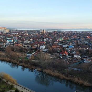 Продается 1-комнатная квартира, 41 м²