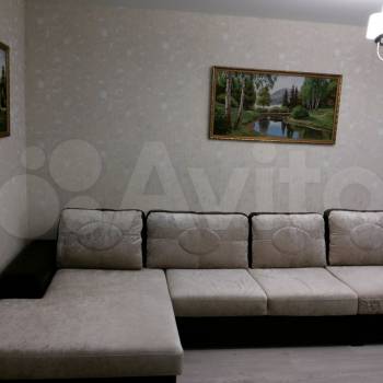 Сдается 1-комнатная квартира, 54 м²