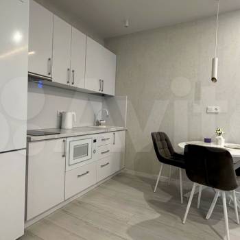 Сдается 1-комнатная квартира, 41 м²