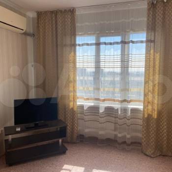 Сдается 1-комнатная квартира, 43,2 м²