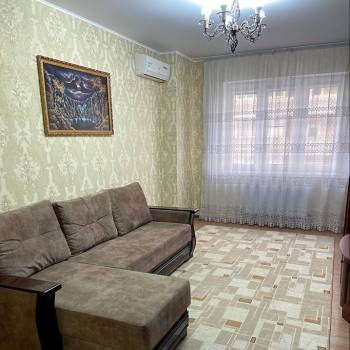 Сдается 1-комнатная квартира, 45 м²