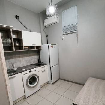 Продается 1-комнатная квартира, 13,4 м²