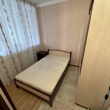 Продается 1-комнатная квартира, 51 м²