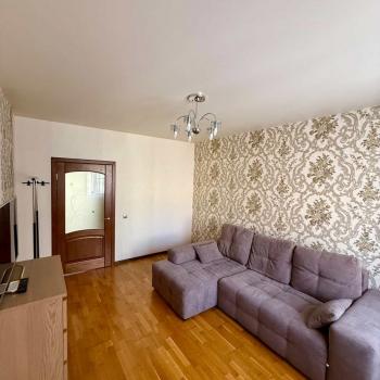 Продается 2-х комнатная квартира, 65 м²