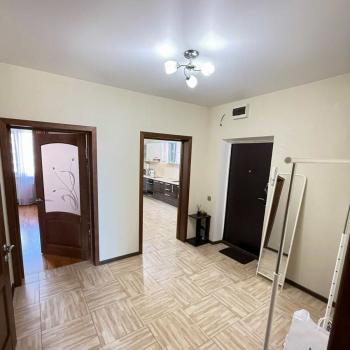 Продается 2-х комнатная квартира, 65 м²