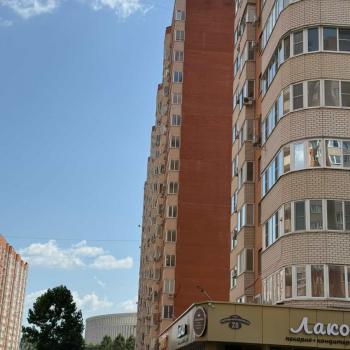 Продается 2-х комнатная квартира, 65 м²