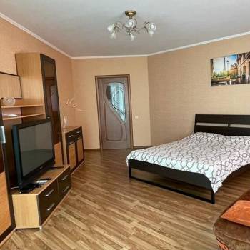 Сдается 1-комнатная квартира, 52 м²