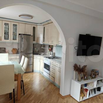 Сдается Многокомнатная квартира, 85 м²