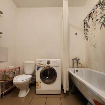 Продается 1-комнатная квартира, 36 м²