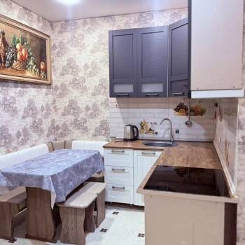 Сдается 1-комнатная квартира, 43 м²