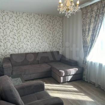 Сдается 1-комнатная квартира, 45 м²