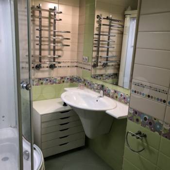 Сдается 1-комнатная квартира, 42 м²