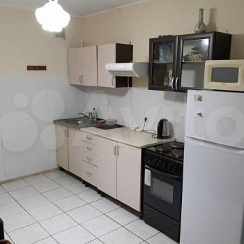 Сдается 1-комнатная квартира, 44 м²