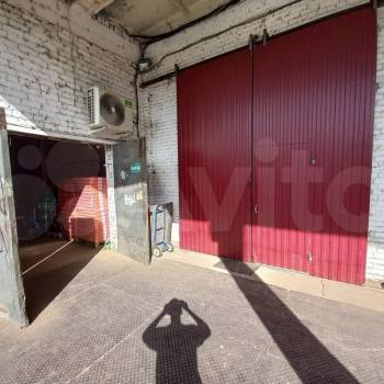 Сдается Нежилое помещение, 211 м²