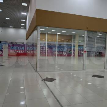 Сдается Торговое помещение, 225 м²
