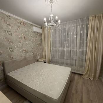 Сдается 1-комнатная квартира, 48 м²